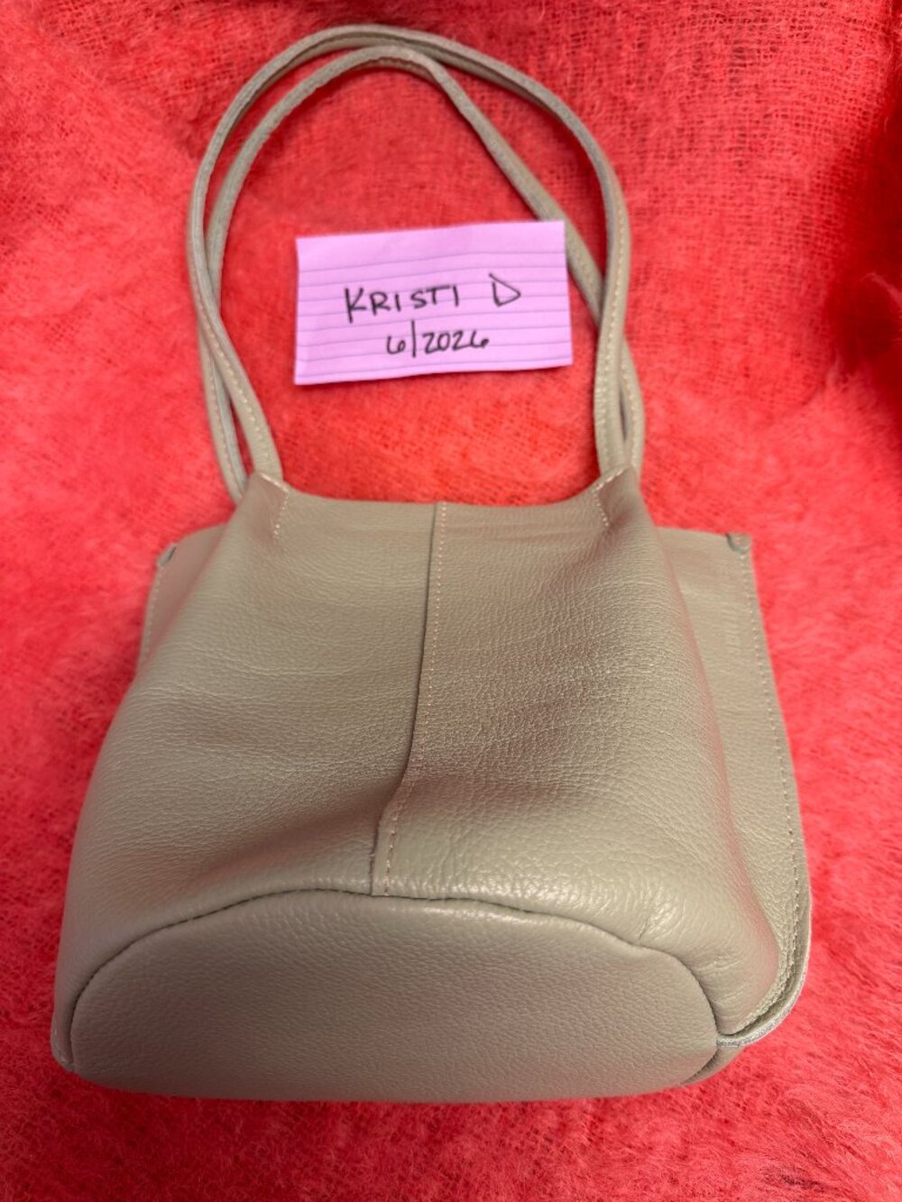 Portland Leather Devan Bucket Tote – Nimbus – Like New